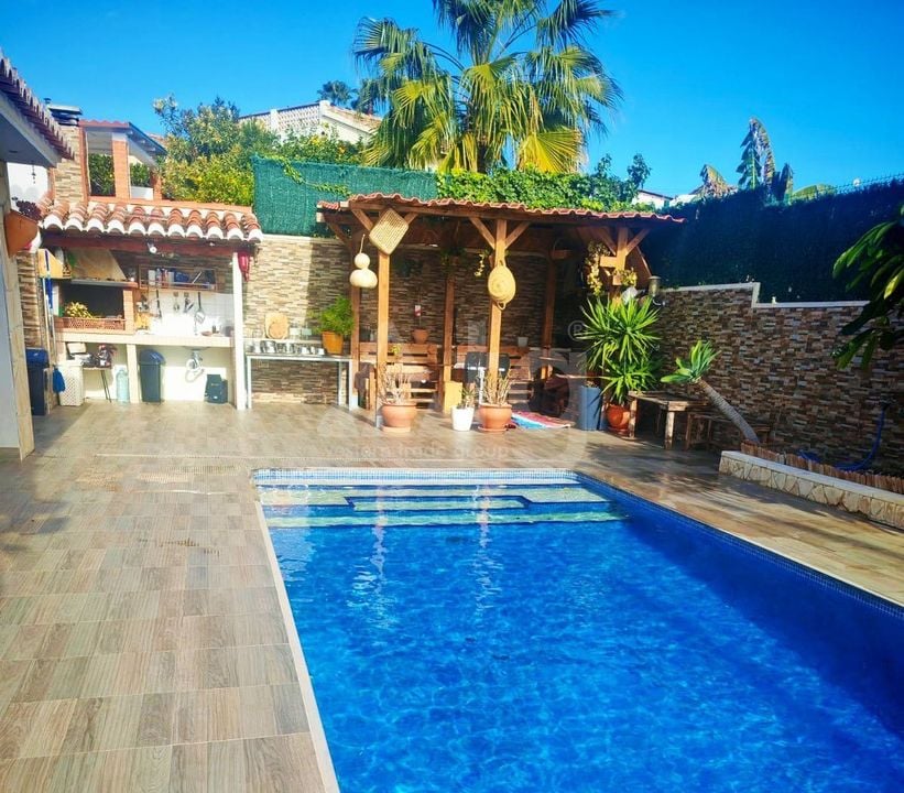 Villa de 4 chambres à Calp - IMBR132161 - Photo - 1