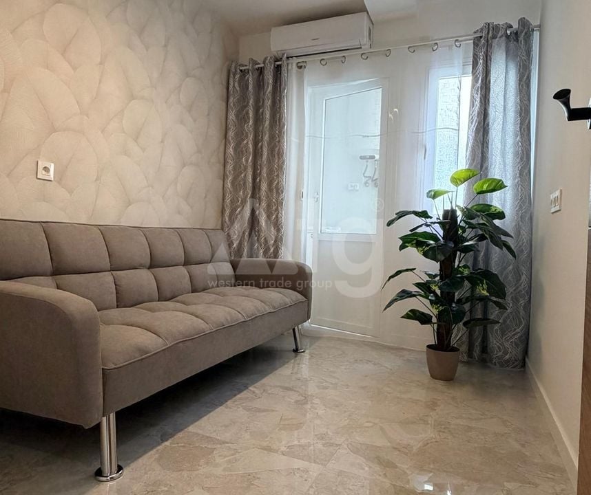 Penthouse de 3 chambres à Torrevieja - ET133430 - Photo - 1