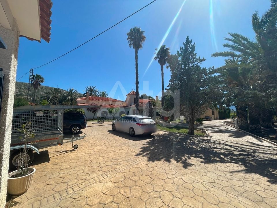 13 bedroom Villa in Elda - SLN136608 - Photo - 40