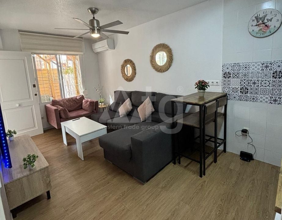 1 bedroom Bungalow in Torrevieja - CT136649 - Photo - 1