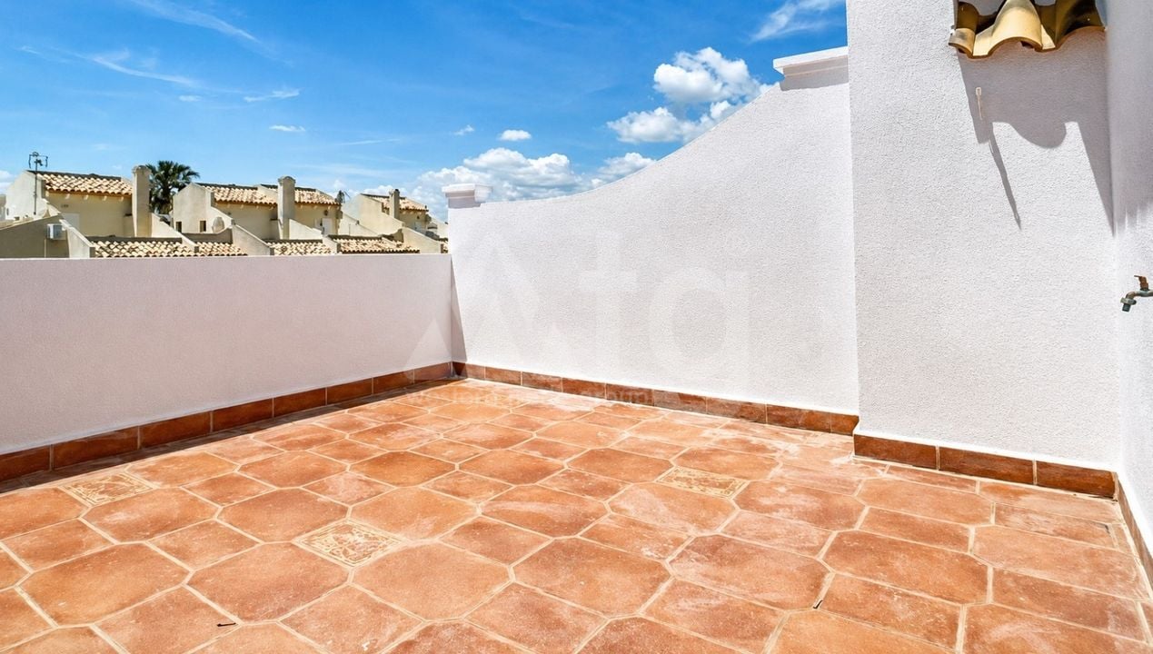 2 bedroom Townhouse in Los Almendros - MVR139352 - Photo - 16