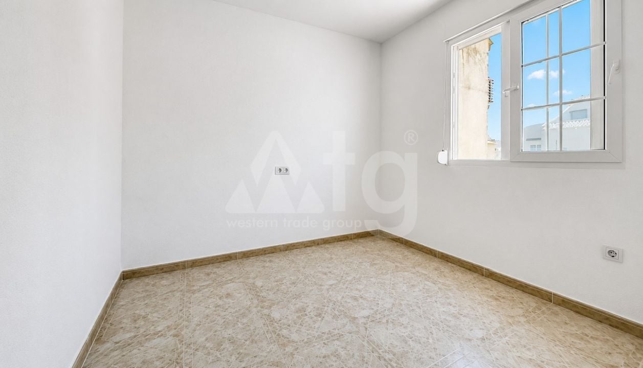 2 bedroom Townhouse in Los Almendros - MVR139352 - Photo - 11