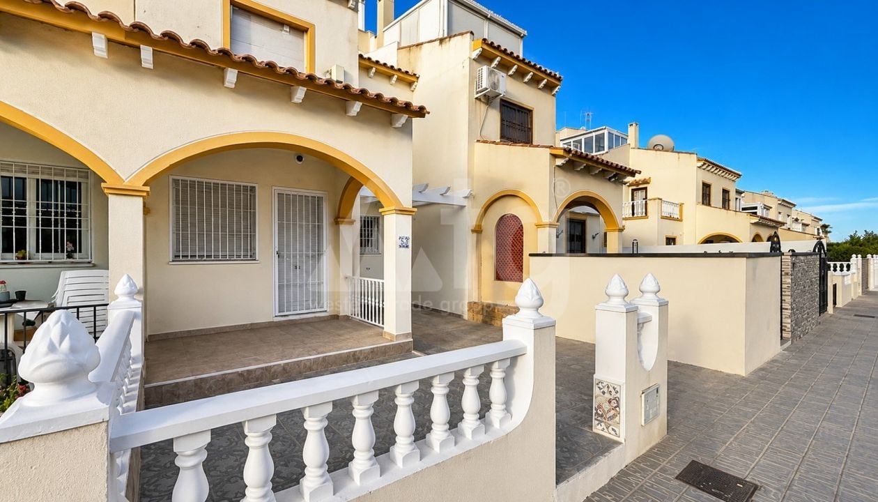 2 bedroom Townhouse in Los Almendros - MVR139352 - Photo - 17
