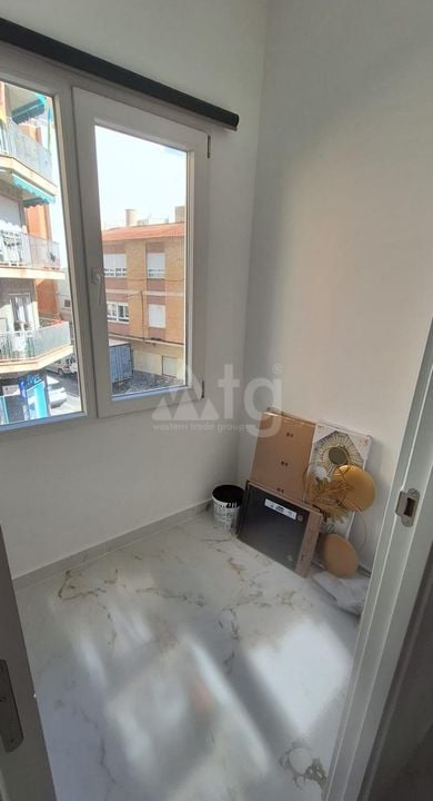 2 bedroom Apartment in Torrevieja - VEC146326 - Photo - 11