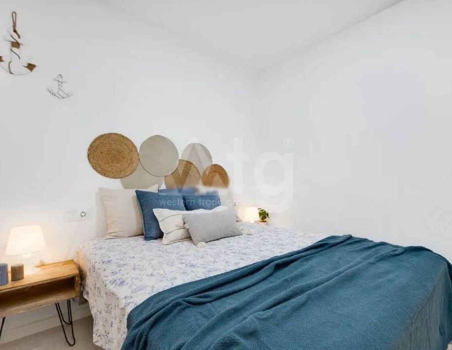 2 bedroom Apartment in La Mata - JLM146390 - Photo - 4