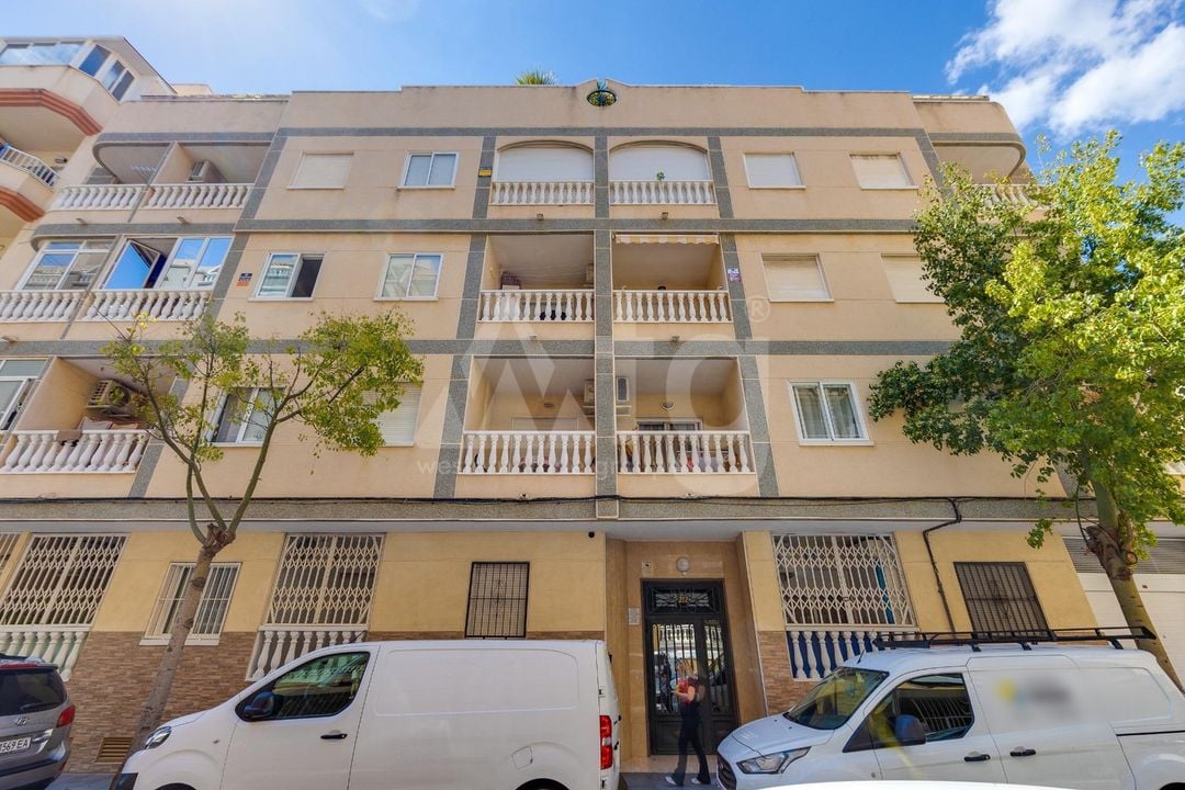 2 bedroom Apartment in Torrevieja - CYM146968 - Photo - 1