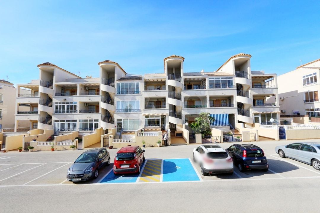 Appartement de 2 chambres à Orihuela Costa - CRR154202 - Photo - 1