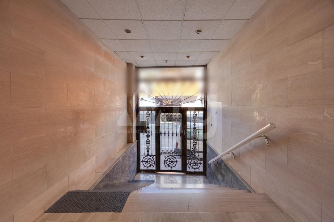2 bedroom Penthouse in Torrevieja - CYM156292 - Photo - 22