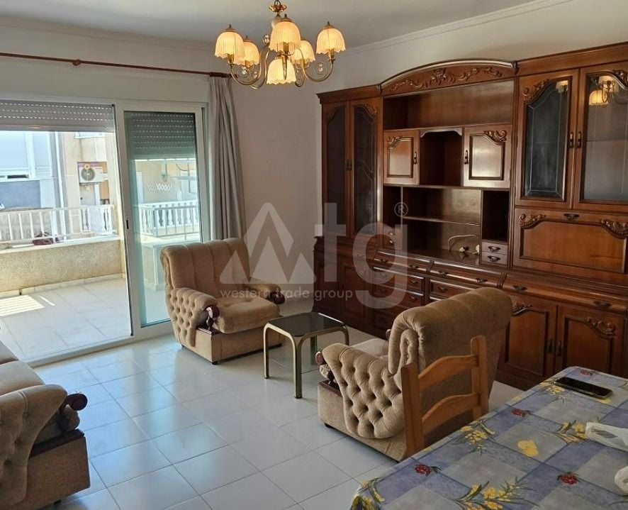 2 bedroom Penthouse in Torrevieja - VEC156553 - Photo - 1