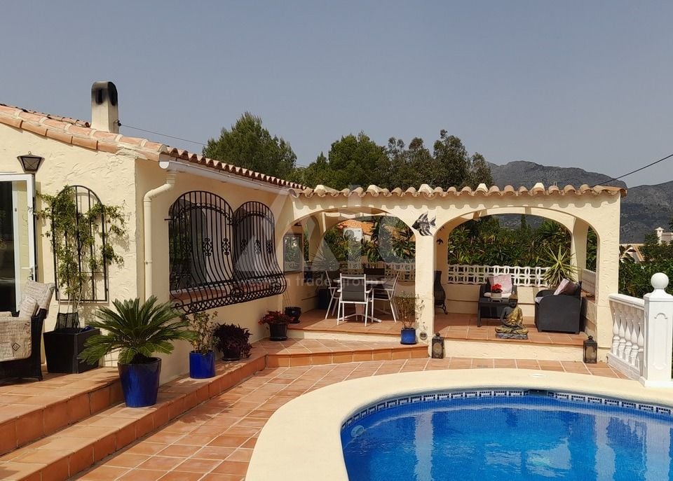 6 bedroom Villa in Orba - TPT159331 - Photo - 1