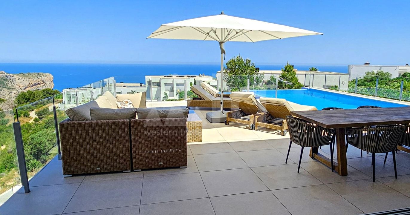 Villa de 4 chambres à Cumbre del Sol - MLC130678 - Photo - 1