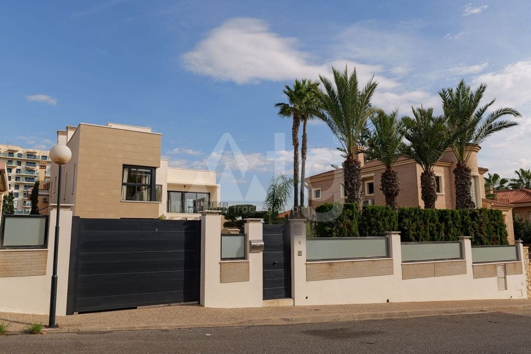 3 bedroom Villa in Torrevieja - ER135288 - Photo - 25