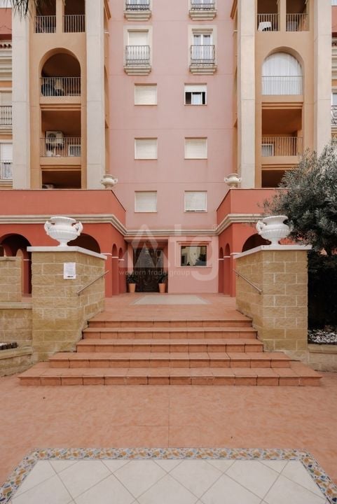2 Schlafzimmer Appartement in Torrevieja - CBE98016 - Foto - 3