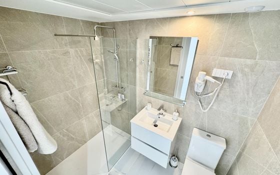 2 bedroom Apartment in Torrevieja - CT100313 - Photo - Small - 10