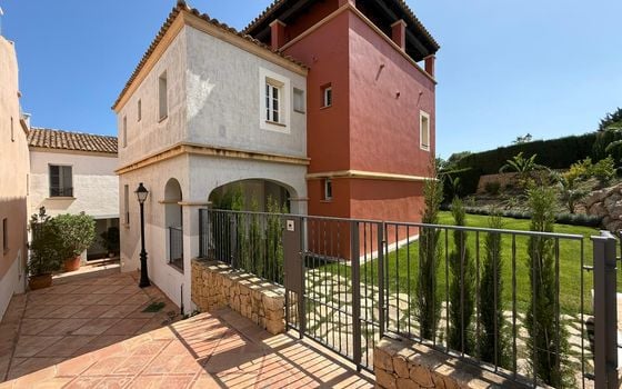 Villa de 5 chambres à Finestrat - GMP142103 - Photo - 1