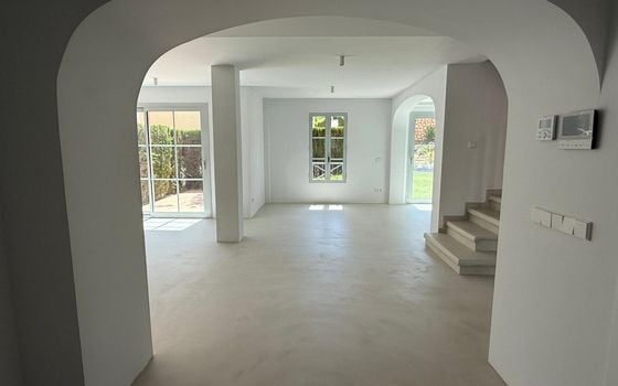 Villa de 5 chambres à Finestrat - GMP142103 - Photo - 2