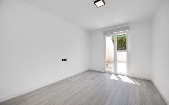4 bedroom Villa in Torrevieja - SHL101737 - Photo - Small - 18
