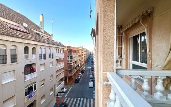 Appartement de 2 chambres à Torrevieja - CT101988 - Photo - 1