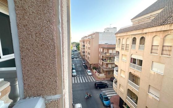 2 bedroom Apartment in Torrevieja - CT101988 - Photo - Small - 25