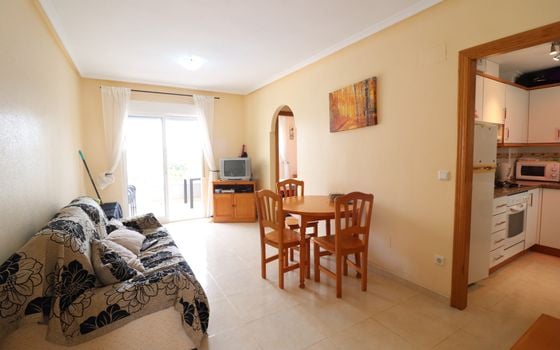 2 bedroom Apartment in Guardamar del Segura - VRE103096 - Photo - 2