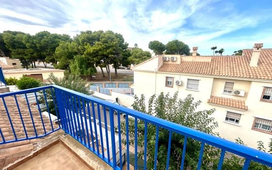 3 bedroom Villa in Orihuela Costa - URE103101 - Photo - Small - 22