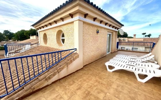 3 bedroom Villa in Orihuela Costa - URE103101 - Photo - Small - 21