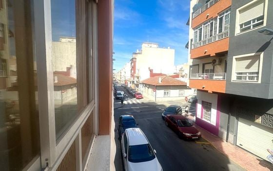 Appartement de 3 chambres à Torrevieja - CT103137 - Photo - 1