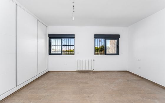 4 bedroom Villa in La Nucia - CGN105754 - Photo - Small - 8