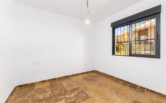 4 bedroom Villa in La Nucia - CGN105754 - Photo - Small - 10