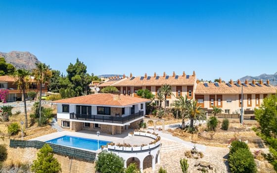 4 bedroom Villa in La Nucia - CGN105754 - Photo - Small - 31