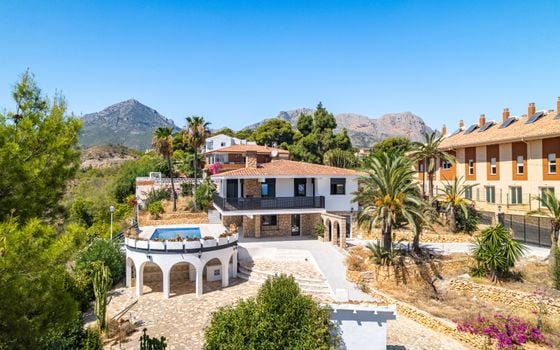 4 bedroom Villa in La Nucia - CGN105754 - Photo - Small - 33