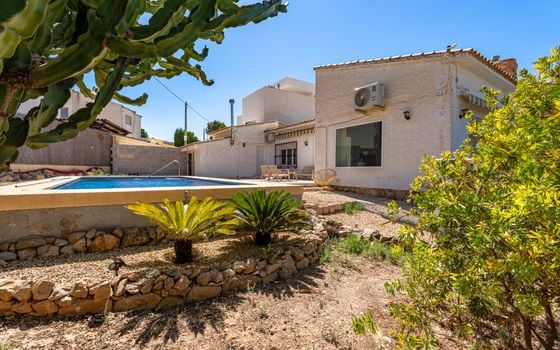 3 bedroom Villa in Albir - CGN105755 - Photo - Small - 17