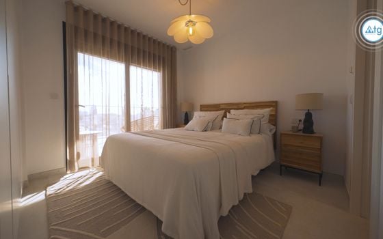 2 bedroom Penthouse in Torrevieja - RUG147839 - Photo - Small - 16
