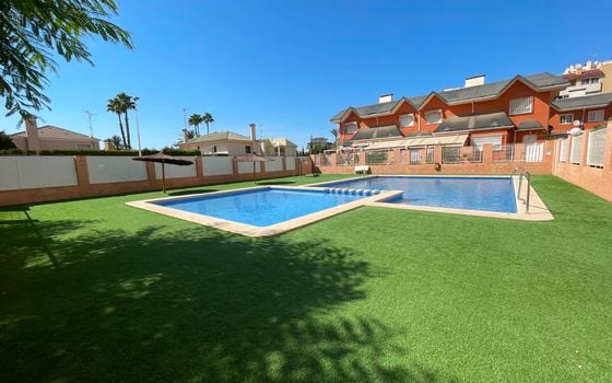4 bedroom Townhouse in Elche - SLN106857 - Photo - 1