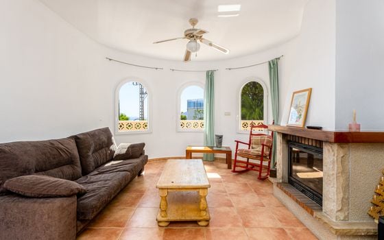 4 bedroom Villa in La Nucia - CGN106887 - Photo - 4