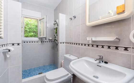 4 bedroom Villa in La Nucia - CGN106887 - Photo - Small - 11