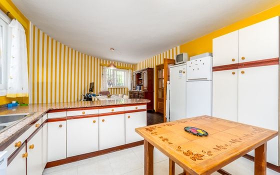 4 bedroom Villa in Altea - CGN106889 - Photo - Small - 9
