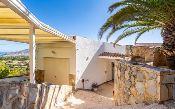 5 bedroom Villa in Alfaz del Pi - CGN106890 - Photo - Small - 40