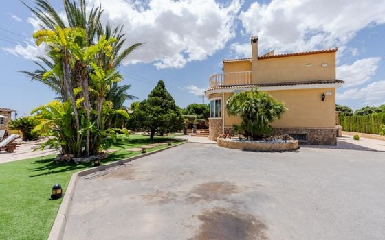 Villa de 5 chambres à San Vicente del Raspeig - CBE107032 - Photo - Small - 37
