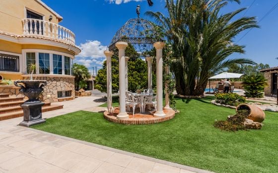 Villa de 5 chambres à San Vicente del Raspeig - CBE107032 - Photo - Small - 35