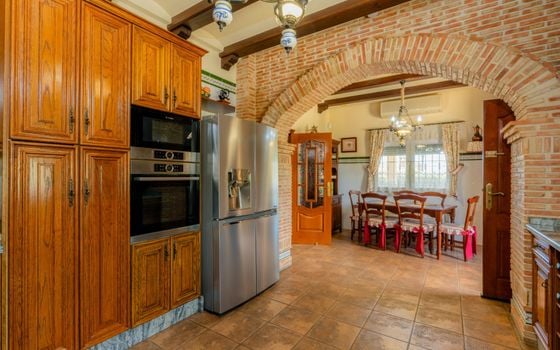 Villa de 5 chambres à San Vicente del Raspeig - CBE107032 - Photo - Small - 14