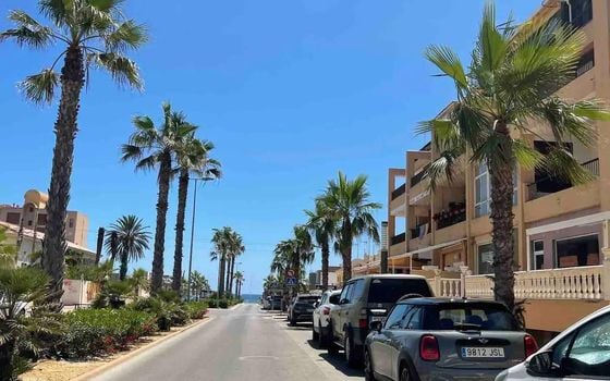 2 Schlafzimmer Appartement in Torrevieja - VEC107125 - Foto - Small - 30
