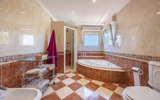 5 bedroom Villa in Benidorm - CGN107227 - Photo - Small - 12