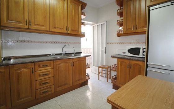 Appartement de 4 chambres à Torrevieja - ALM107588 - Photo - Small - 8