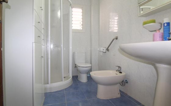 Appartement de 4 chambres à Torrevieja - ALM107588 - Photo - Small - 19