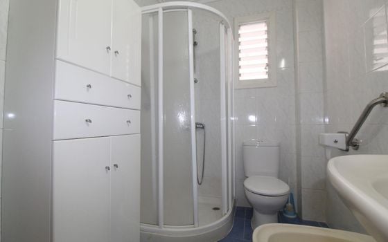 Appartement de 4 chambres à Torrevieja - ALM107588 - Photo - Small - 20