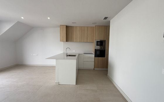 Penthouse de 2 chambres à Torrevieja - RCJ147369 - Photo - 3