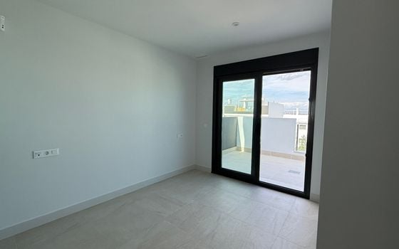 Penthouse de 2 chambres à Torrevieja - RCJ147369 - Photo - 5