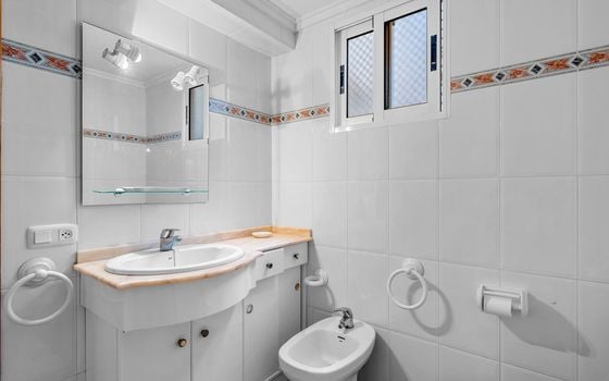 Appartement de 3 chambres à Torrevieja - CBB110454 - Photo - Small - 17