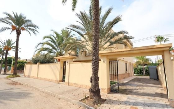 4 bedroom Villa in Cabo Roig - CRR111105 - Photo - Small - 29